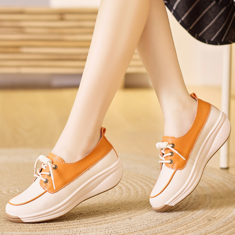 Lightweight Sneakers with Soft Sole