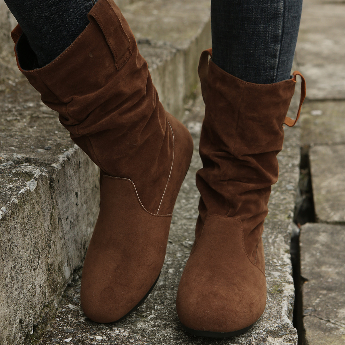Softly lined warm ankle boots