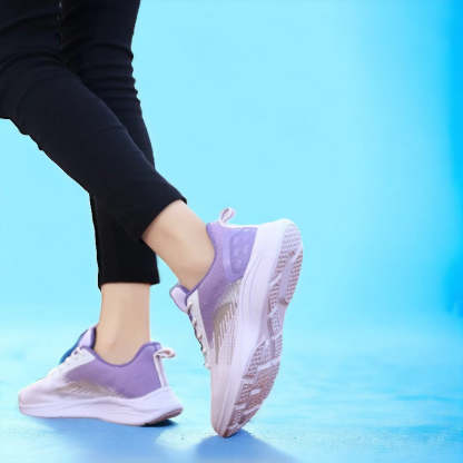 Ergonomic Comfort Shoe for Pain Alleviation