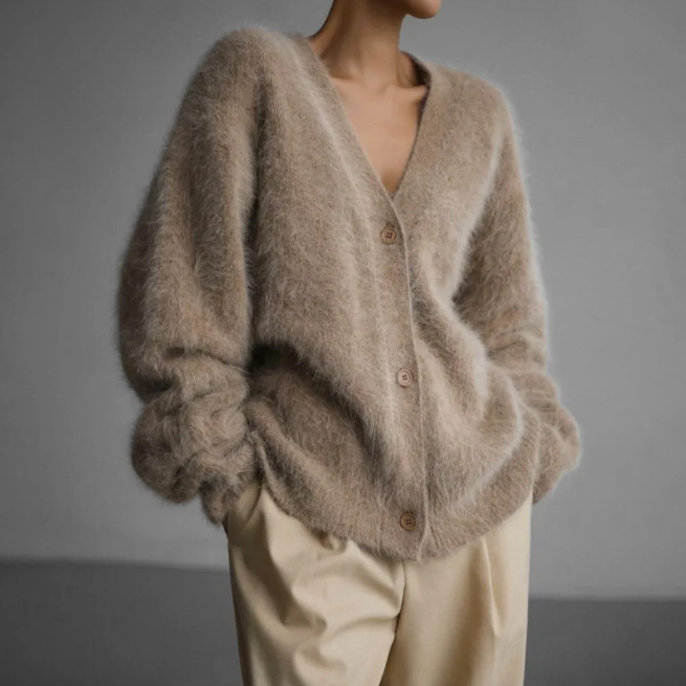 Comfortable woolly Cardigan for Women