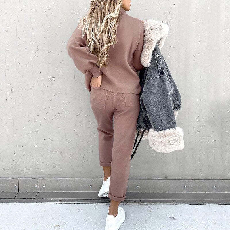 Snug Turtleneck Set