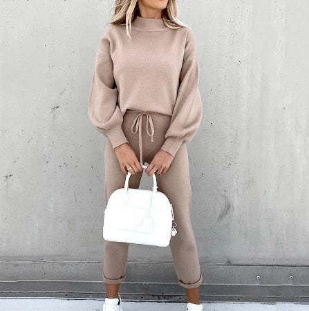 Snug Turtleneck Set