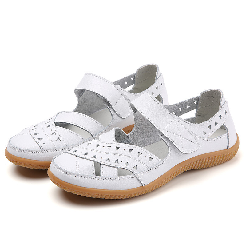 Elevate Your Style with Sports Casual Flat Sandals