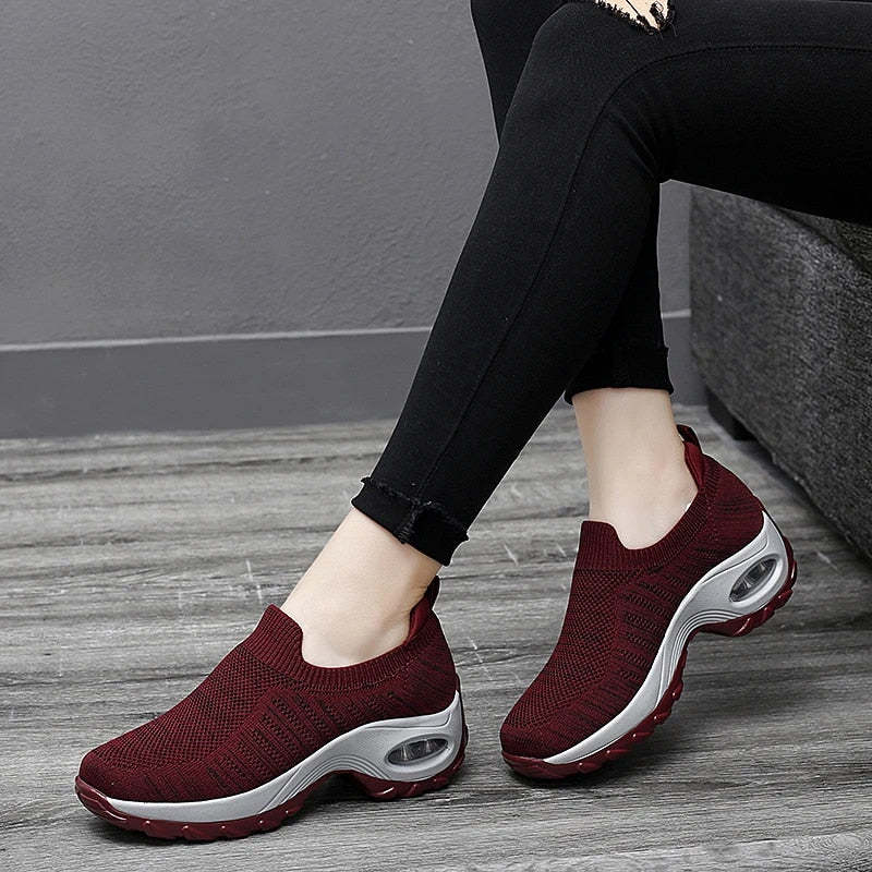 Orthopedic Shoes Women Breathable Arch Support Non-Slip Outsole