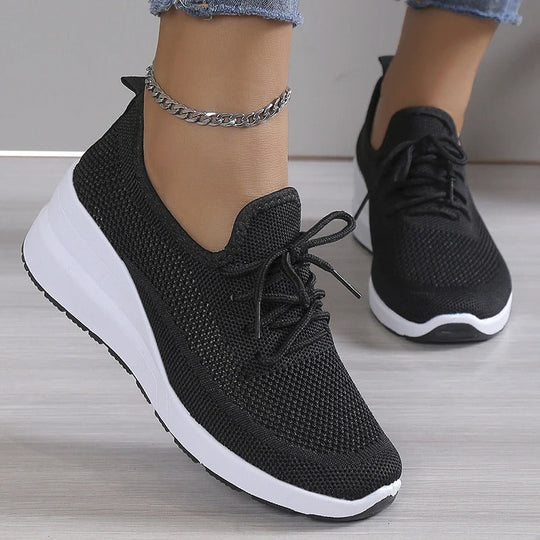 WOMEN'S ORTHOPEDIC SHOES
