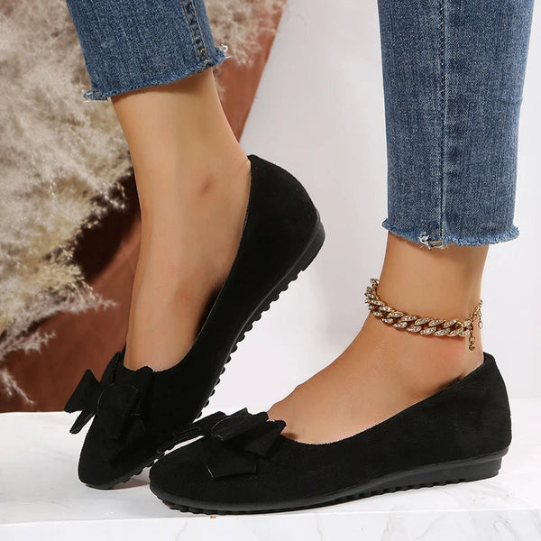 Orthopaedic low shoes