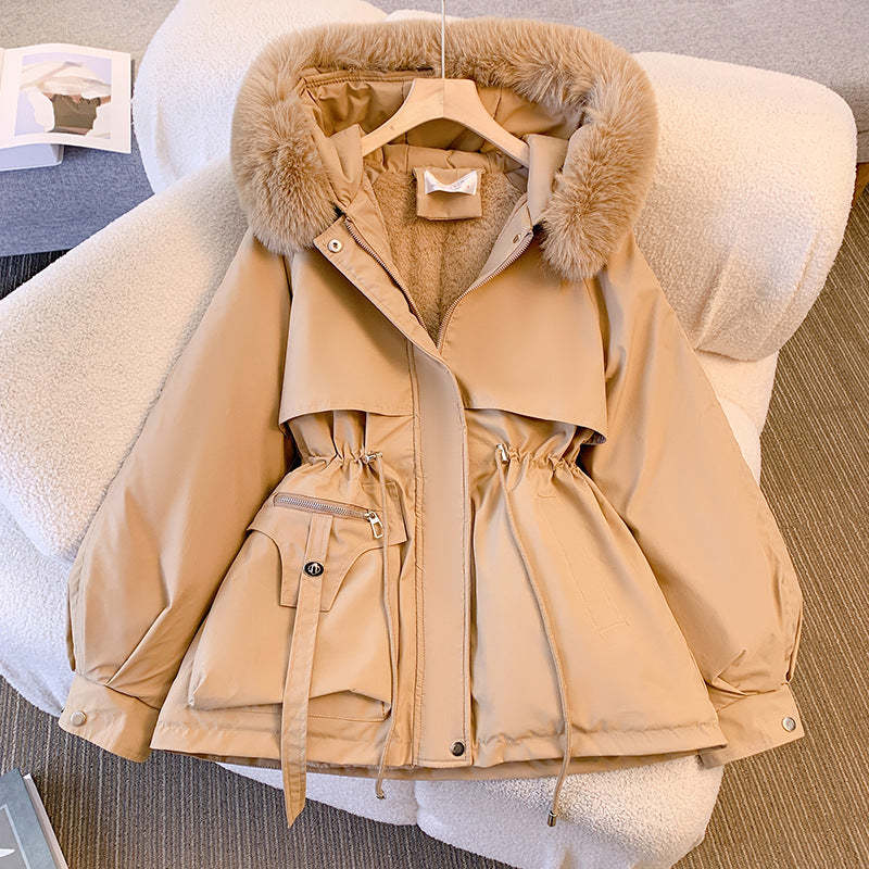 Elegant Winter Coat with Fur