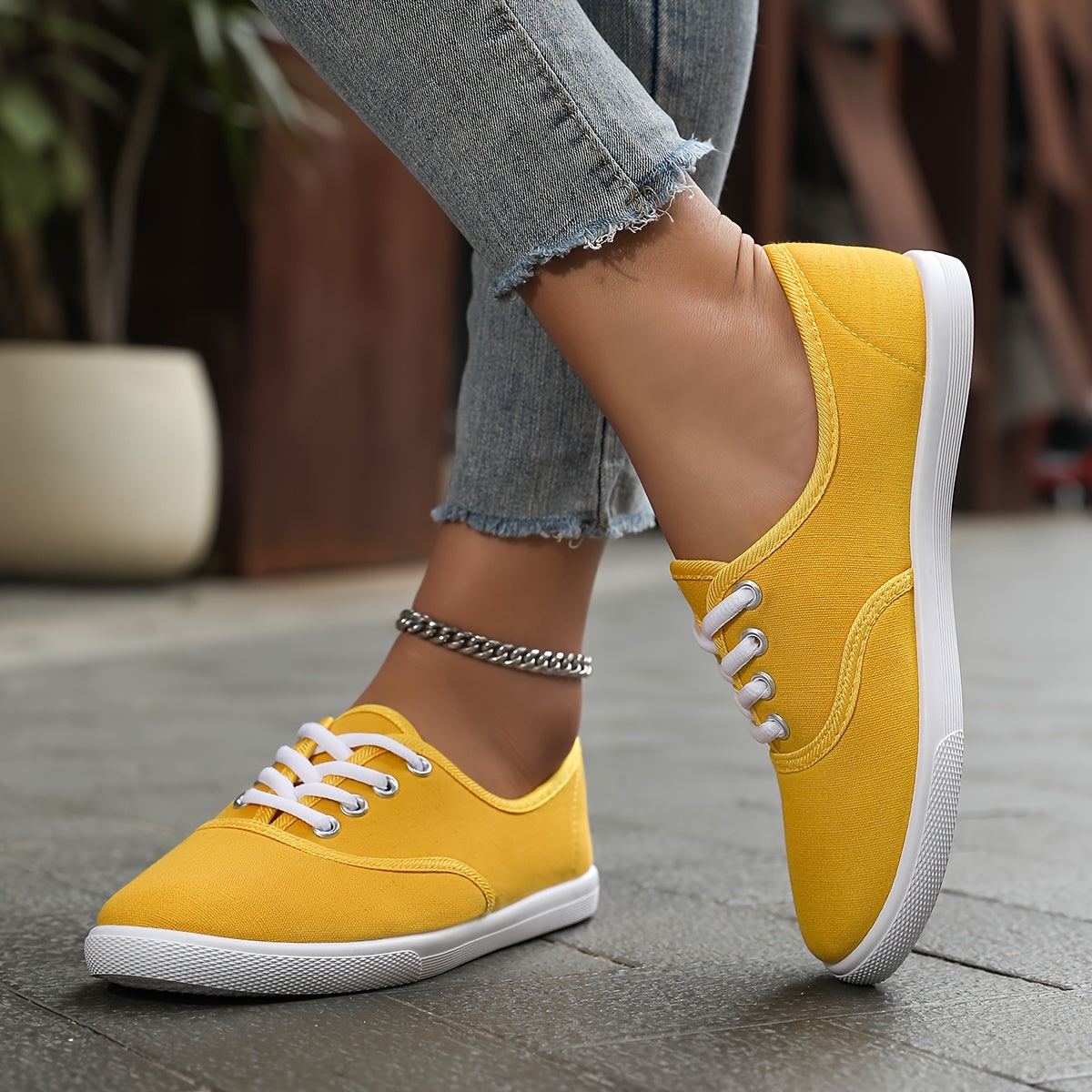 Comfortable and Stylish Canvas Sneakers for Women
