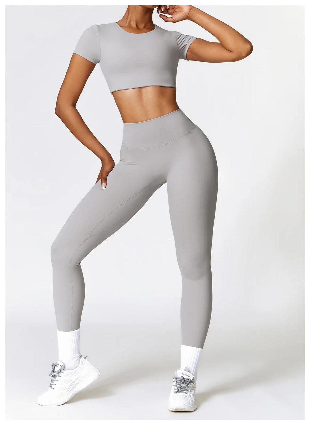 Seam Yoga Set With Crop Top