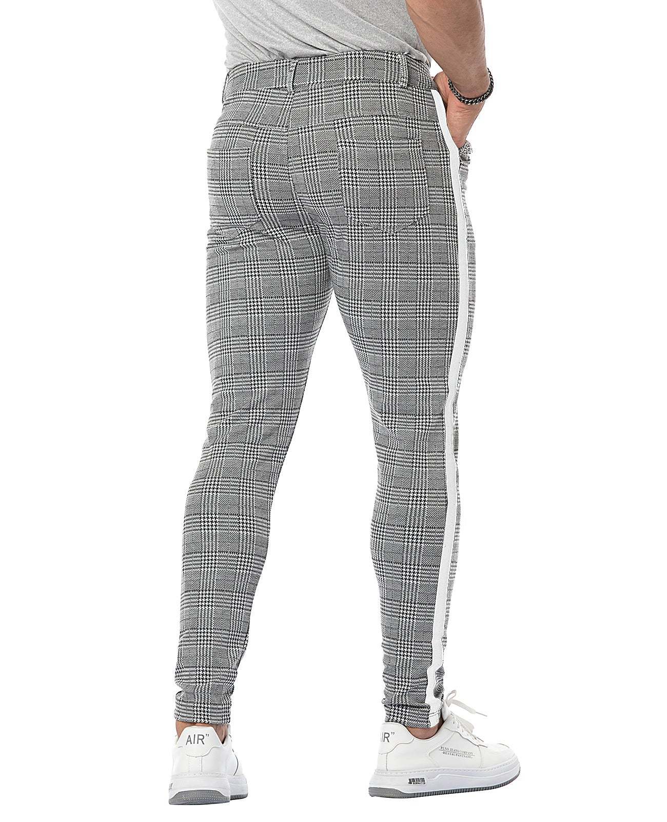  Skinny Fit Checkered Chino
