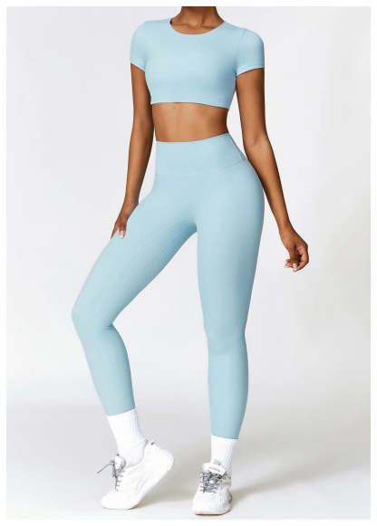 Seam Yoga Set With Crop Top