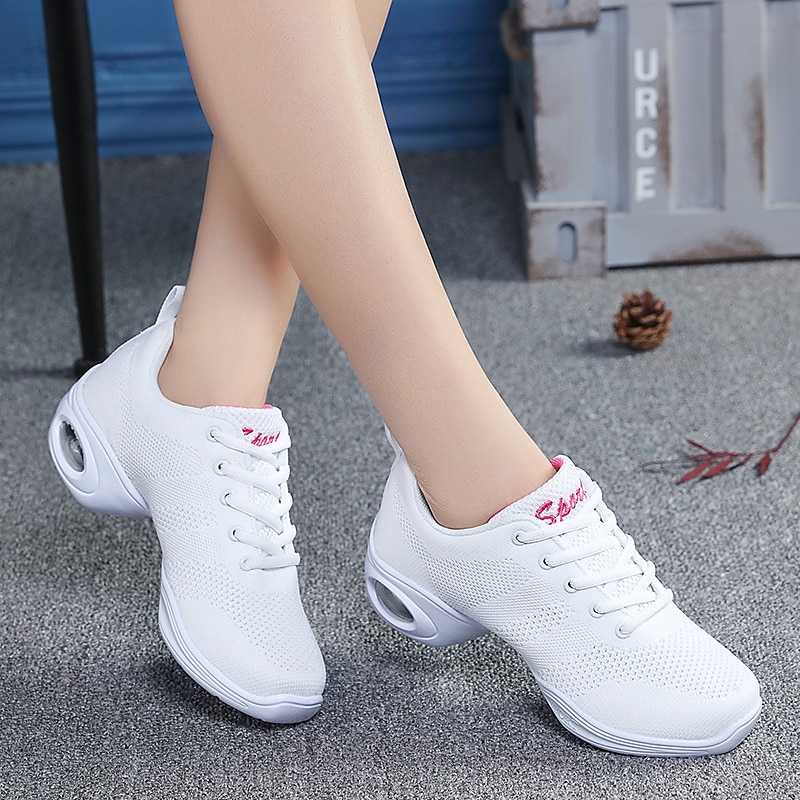 Women's Dance Sneakers Ballroom Shoes Hip Hop Salsa Shoes Practice Trainning Dance Shoes Street Dance Show/Square Dance Training Performance Practice Mesh Flat Heel White Black Red 2024 - $37.99 &ndash;P6