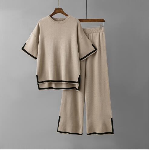 Two-piece set in Stretchy, Soft fabric