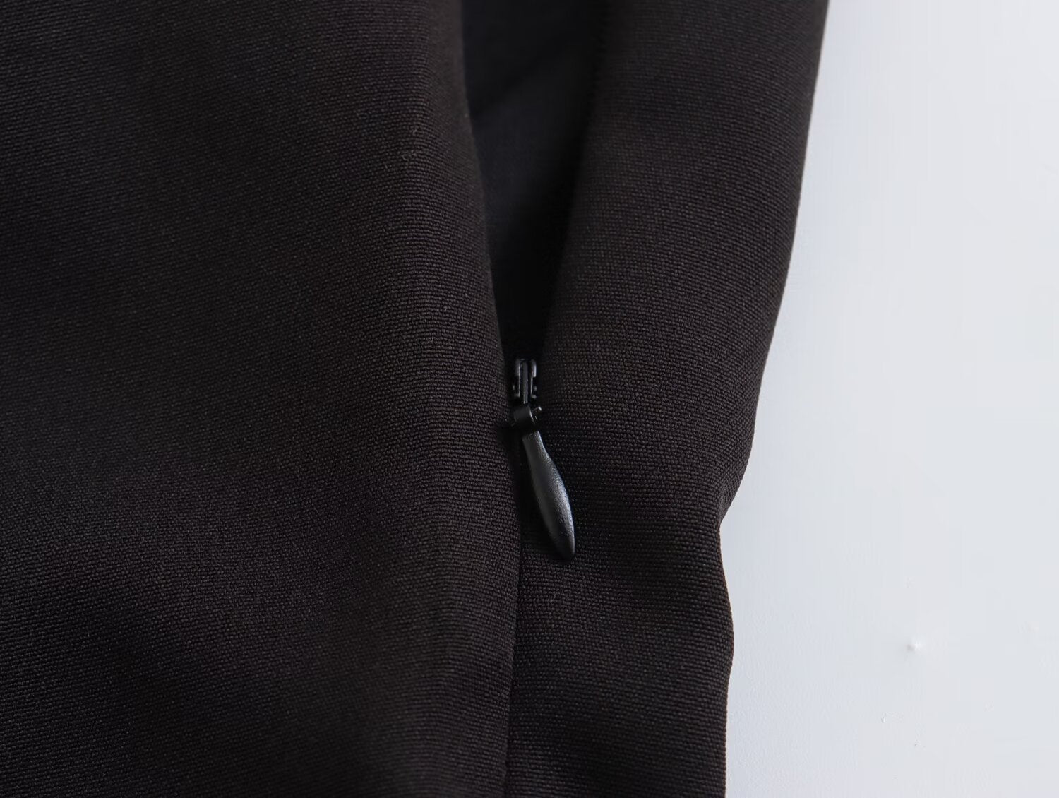 Elegant Strap w Detail Jumpsuit