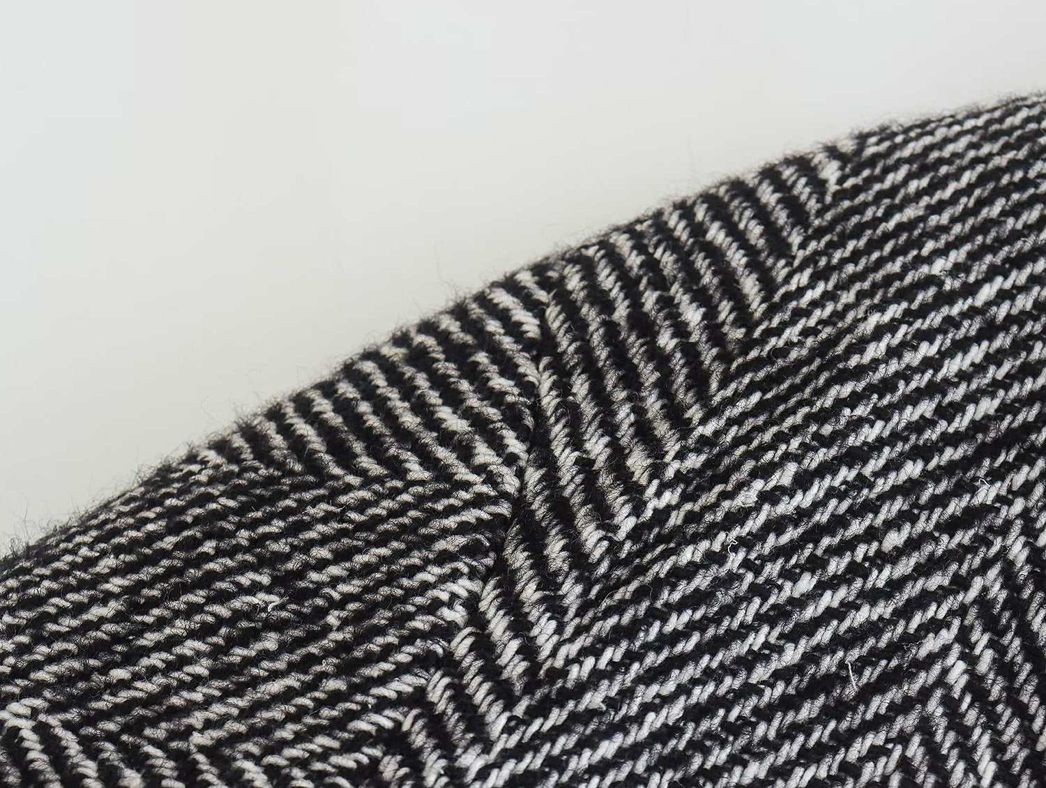 Women's Herringne Pattern Overcoat