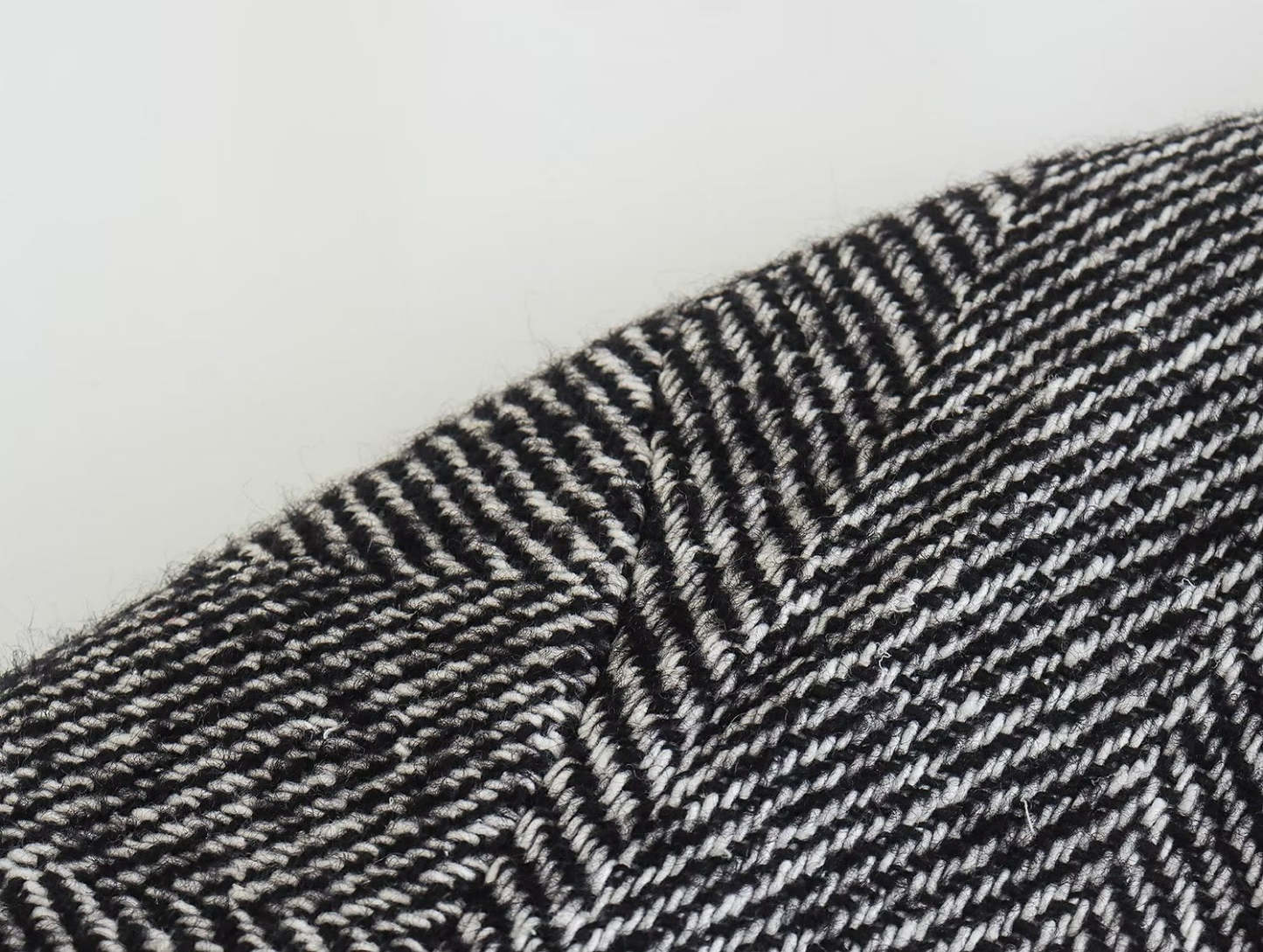Women's Herringne Pattern Overcoat