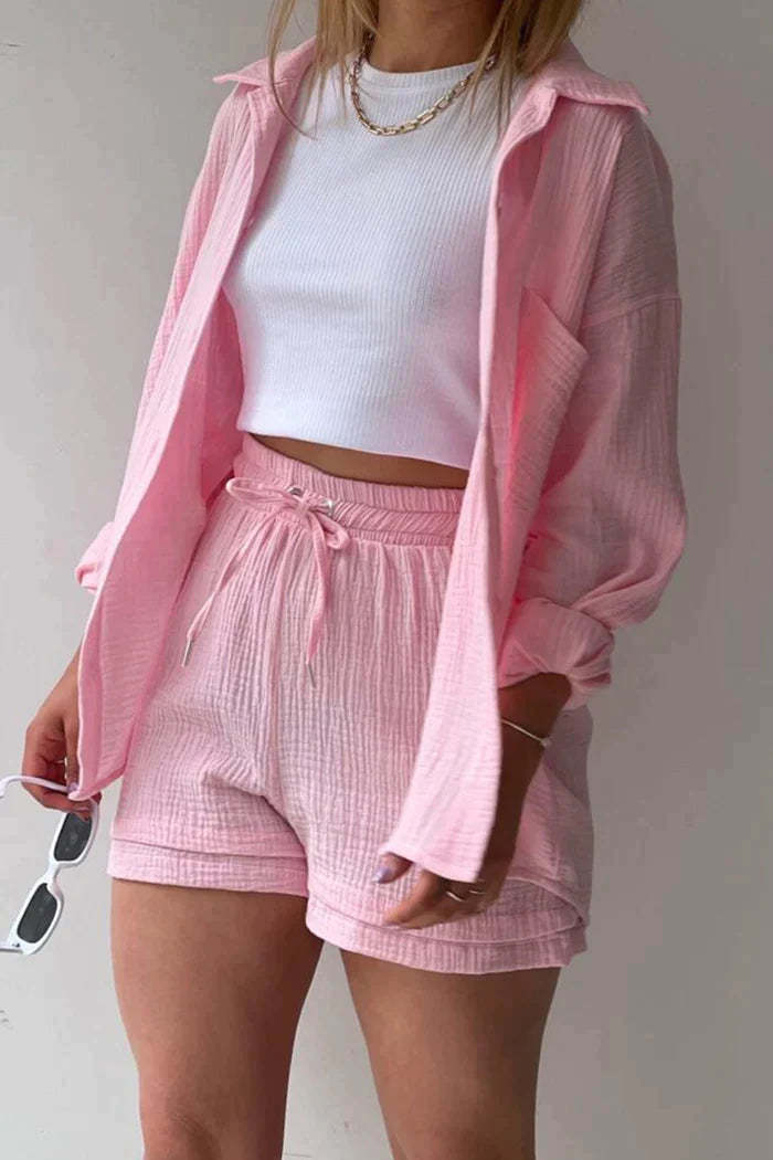 Two-piece set with long sleeves and shorts