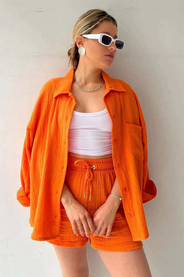 Two-piece set with long sleeves and shorts