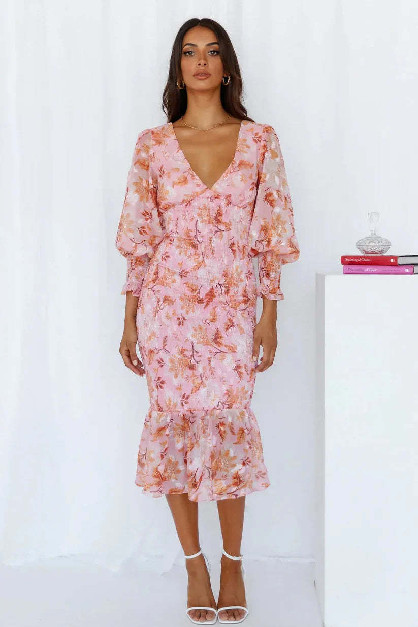 Chic Ruffled Floral Dress