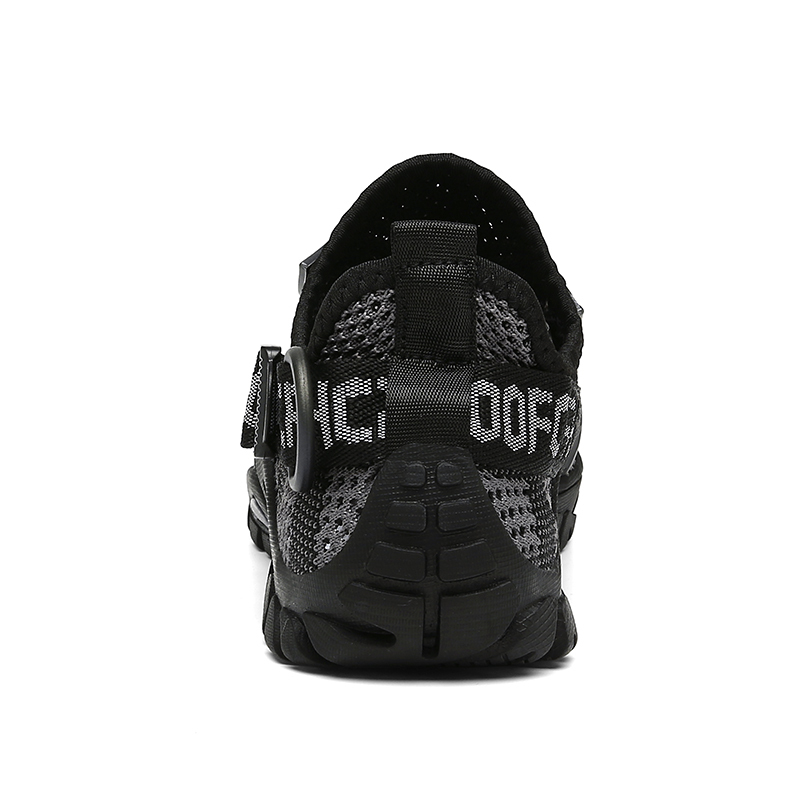 Outdoor Mountaineering Hiking Rock Climbing Breathable Fly Knitting Low Top River Trace Shoes