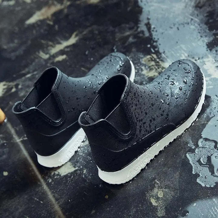 Robust and Waterproof Outdoor Boots