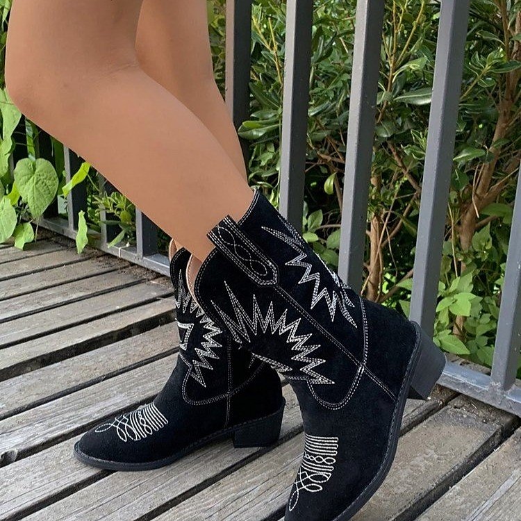 Women's Boots Cowboy Boots Plus Size Cowgirl Boots Outdoor Daily Solid Color Mid Calf Boots Winter Embroidery Block Heel Pointed Toe Vintage Fashion Casual Suede Loafer Black Khaki 2024 - $48.99 –P2