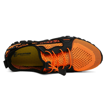 Outdoor Mountaineering Hiking Rock Climbing Breathable Fly Knitting Low Top River Trace Shoes