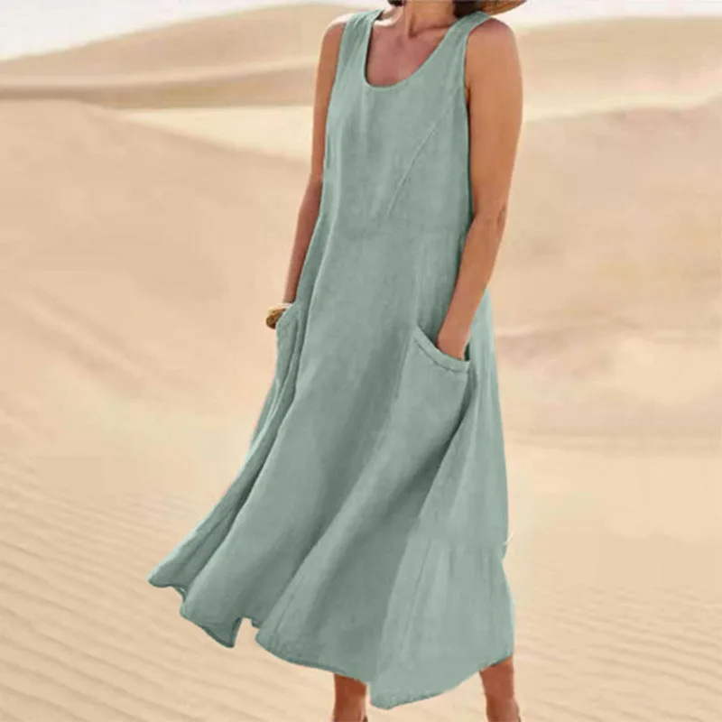 A versatile summer dress featuring convenient pockets