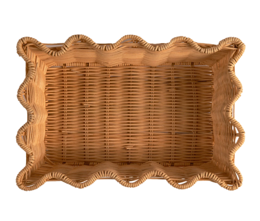 Scallop rattan basket