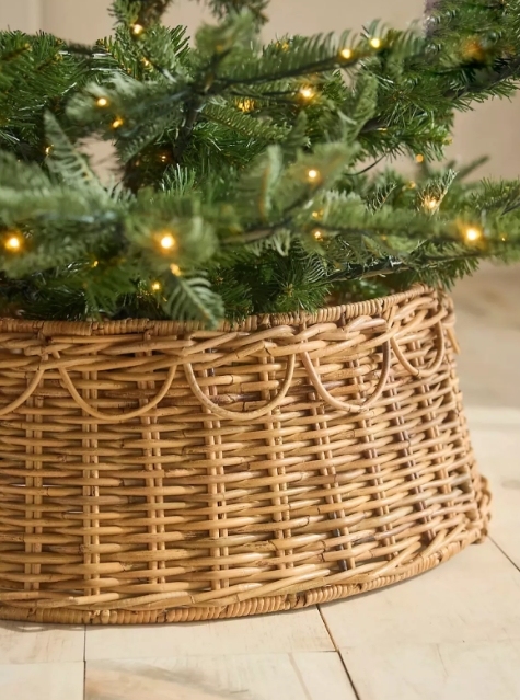 Rattan Christmas tree skirt