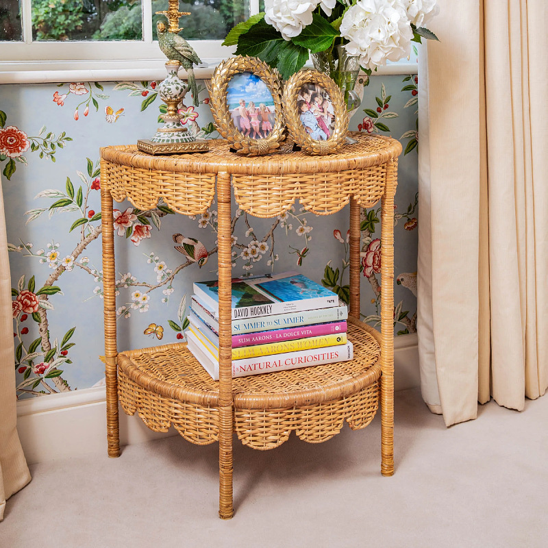 Rattan table