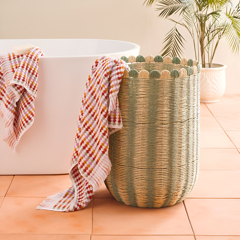 Straw basket