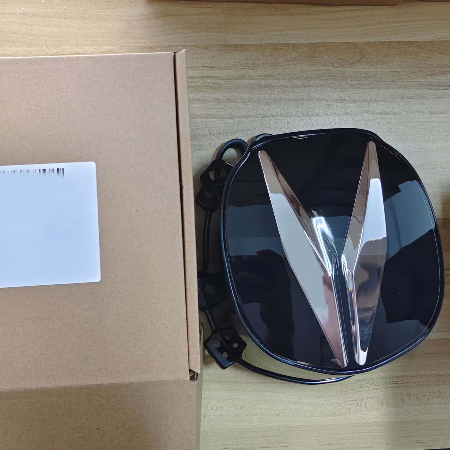 For 2015-2017 Honda Acura TLX Grille Upgrade 2018 Acura TLX Style Grill with Emblem Chrome + Glossy Black 