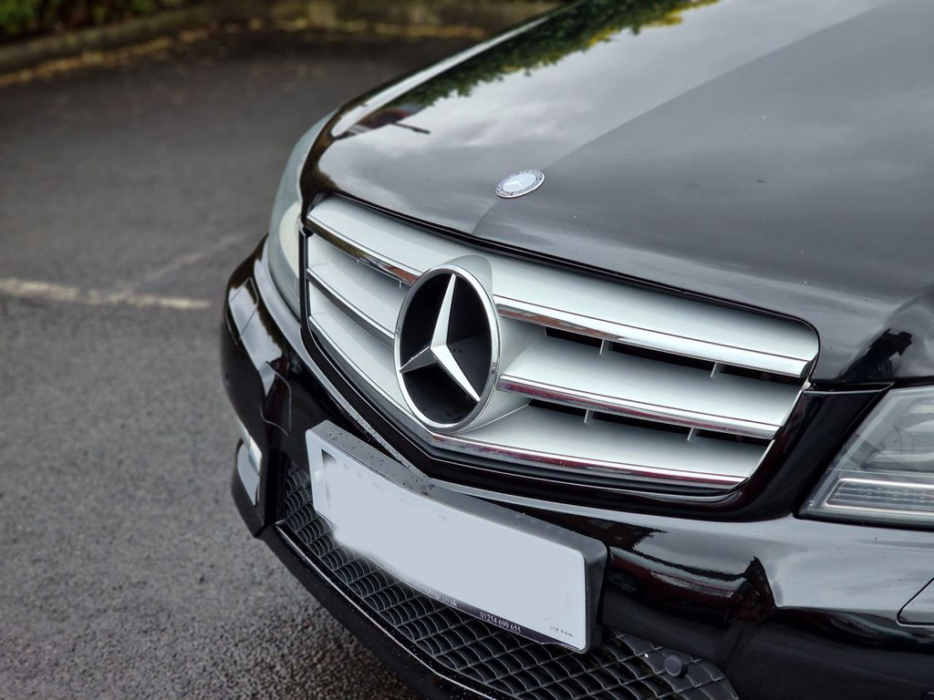 For Mercedes-Benz C Class W204 C250 C300 C350 Front Chrome Grille 2008-2014