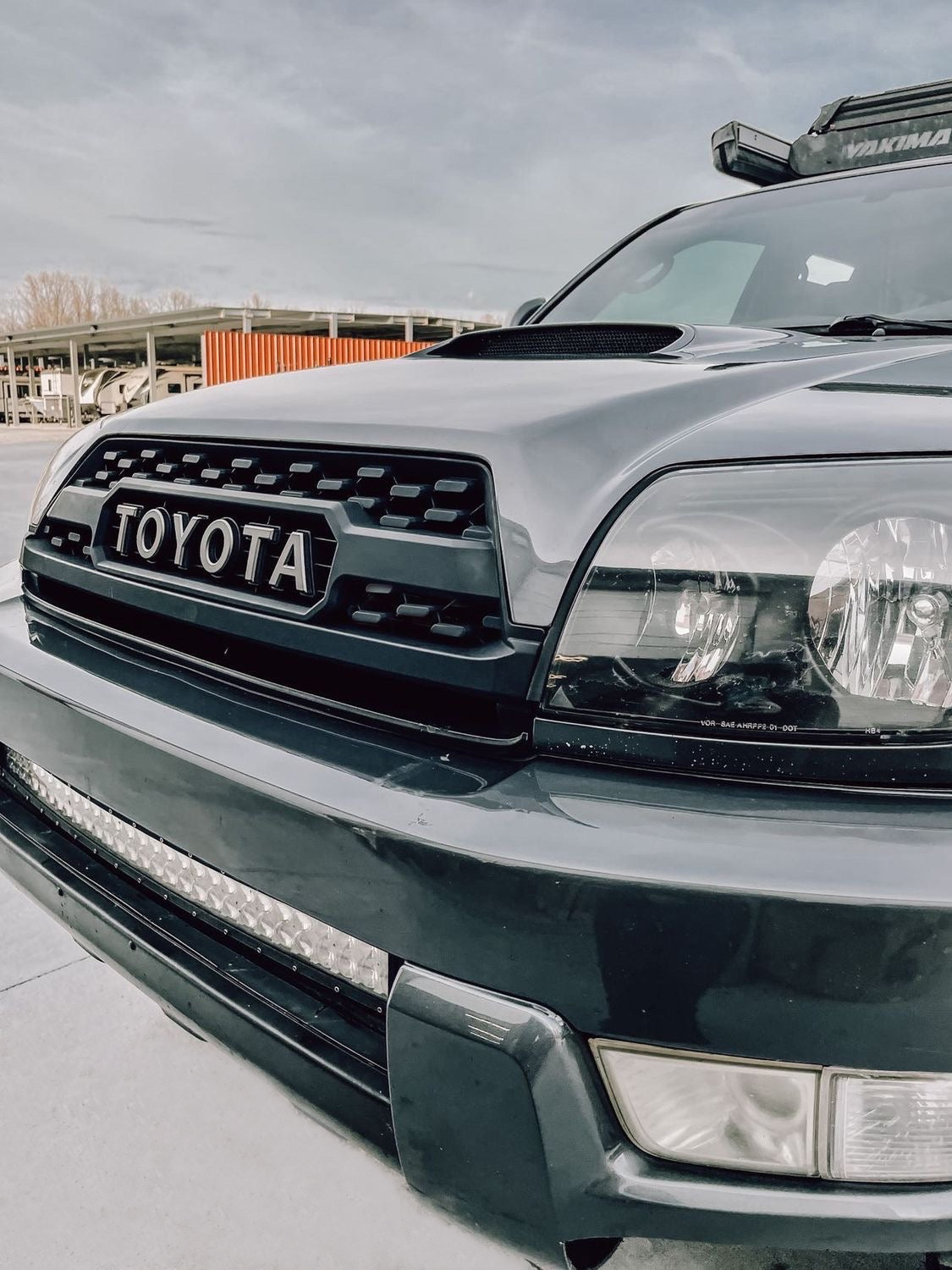 Front Grille For 2003-2005 Toyota 4Runner Grill Matte Black W/ Letters Led Lights