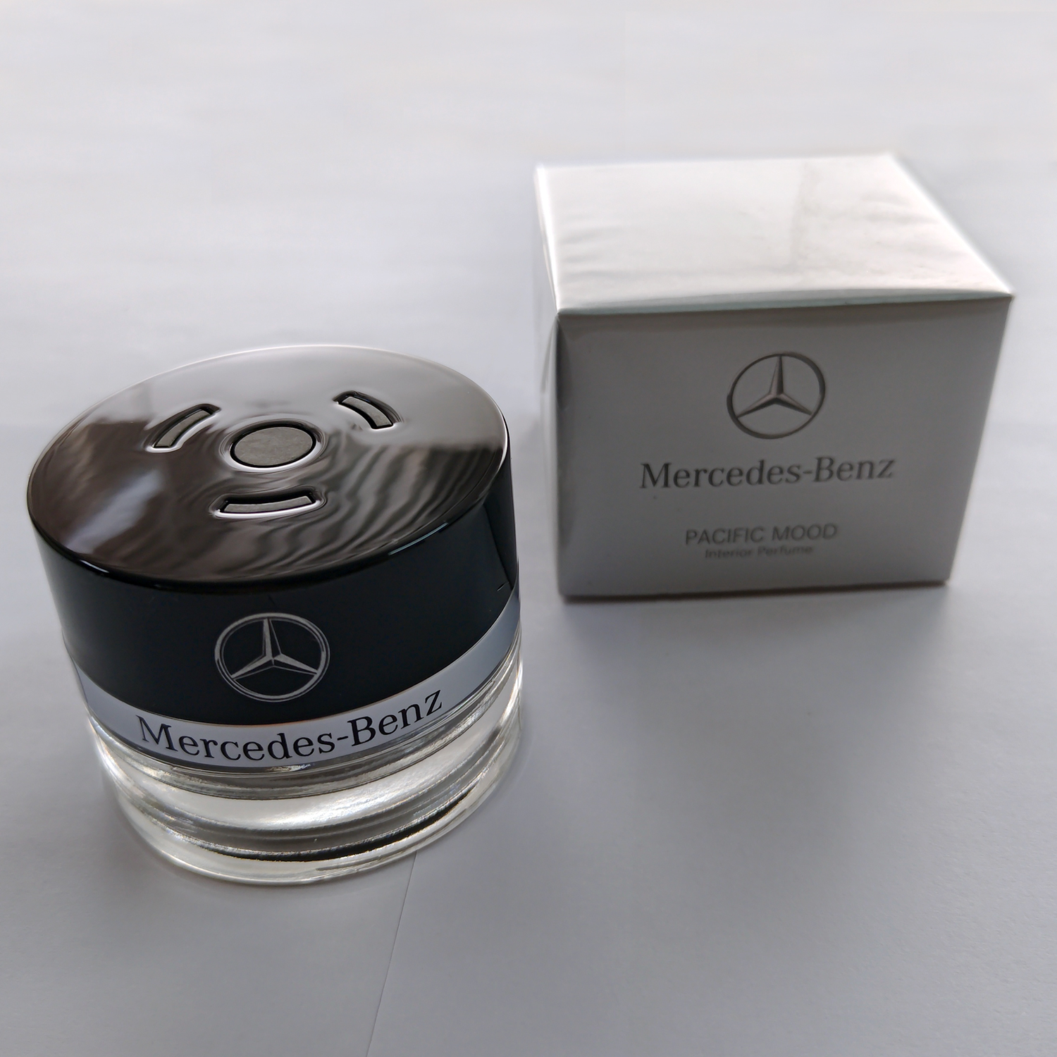Mercedes Benz C E GLE GLC S Class Pacific Mood Fragrance Interior Perfume A0008990900