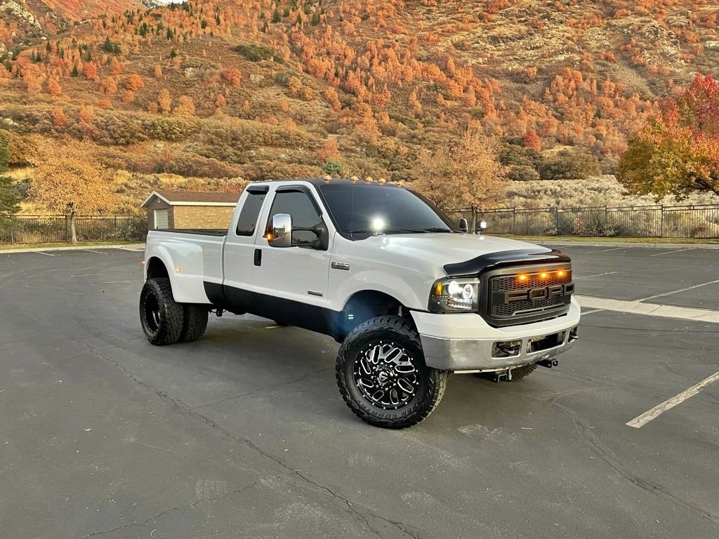 For 2005-2007 Ford Super Duty F250 F350 F450 F550 Grill Raptor Style Grille w/Led Light