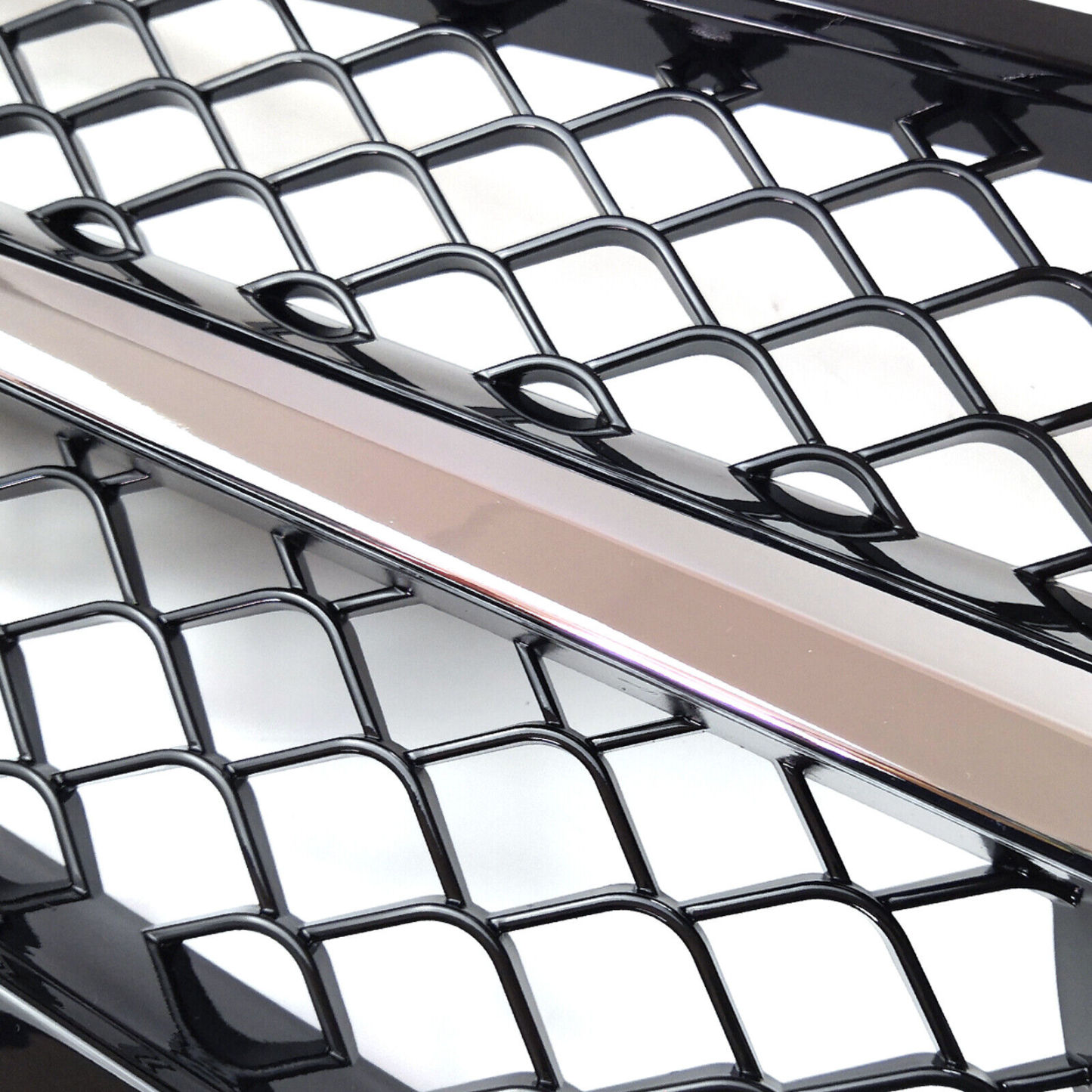 AMG Style Front Grill w/Badge For Mercedes Benz W204 C-CLASS C300 C350 2008-2013 Grille