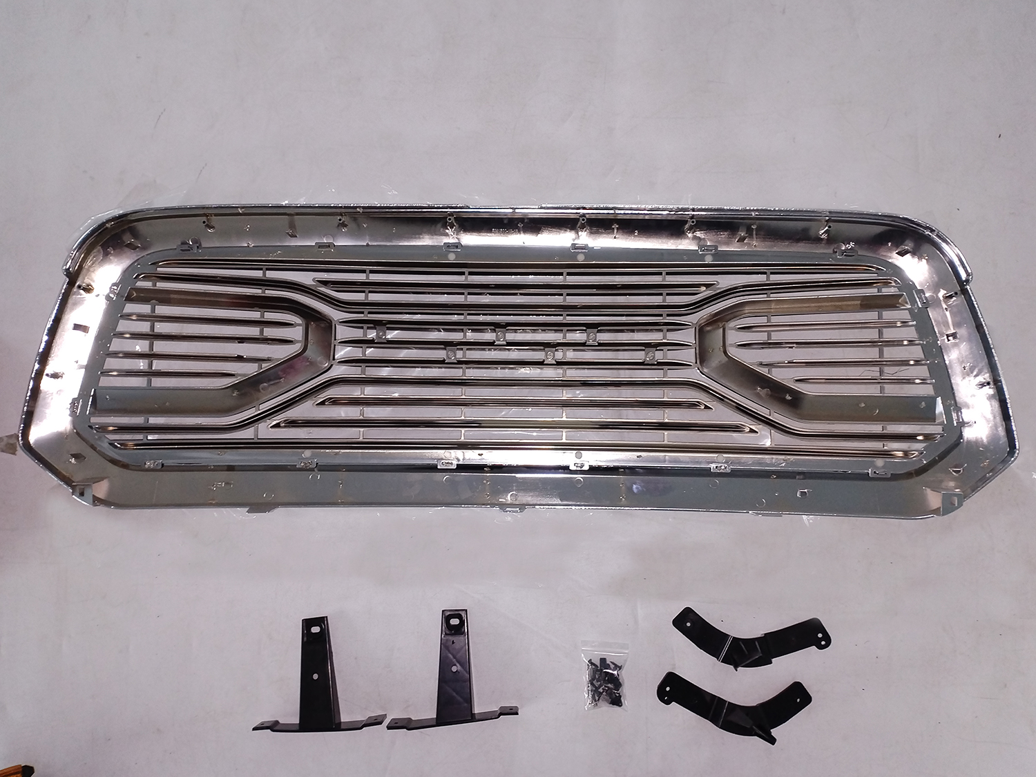 Chrome Front Grille For 2013-2018 Dodge Ram 1500 Big Horn Style Grill with Letter