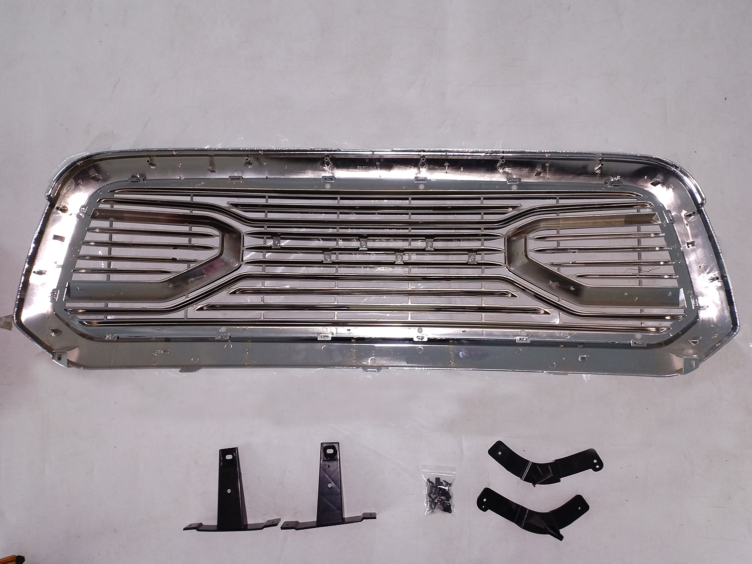 Chrome Front Grille For 2013-2018 Dodge Ram 1500 Big Horn Style Grill with Letter