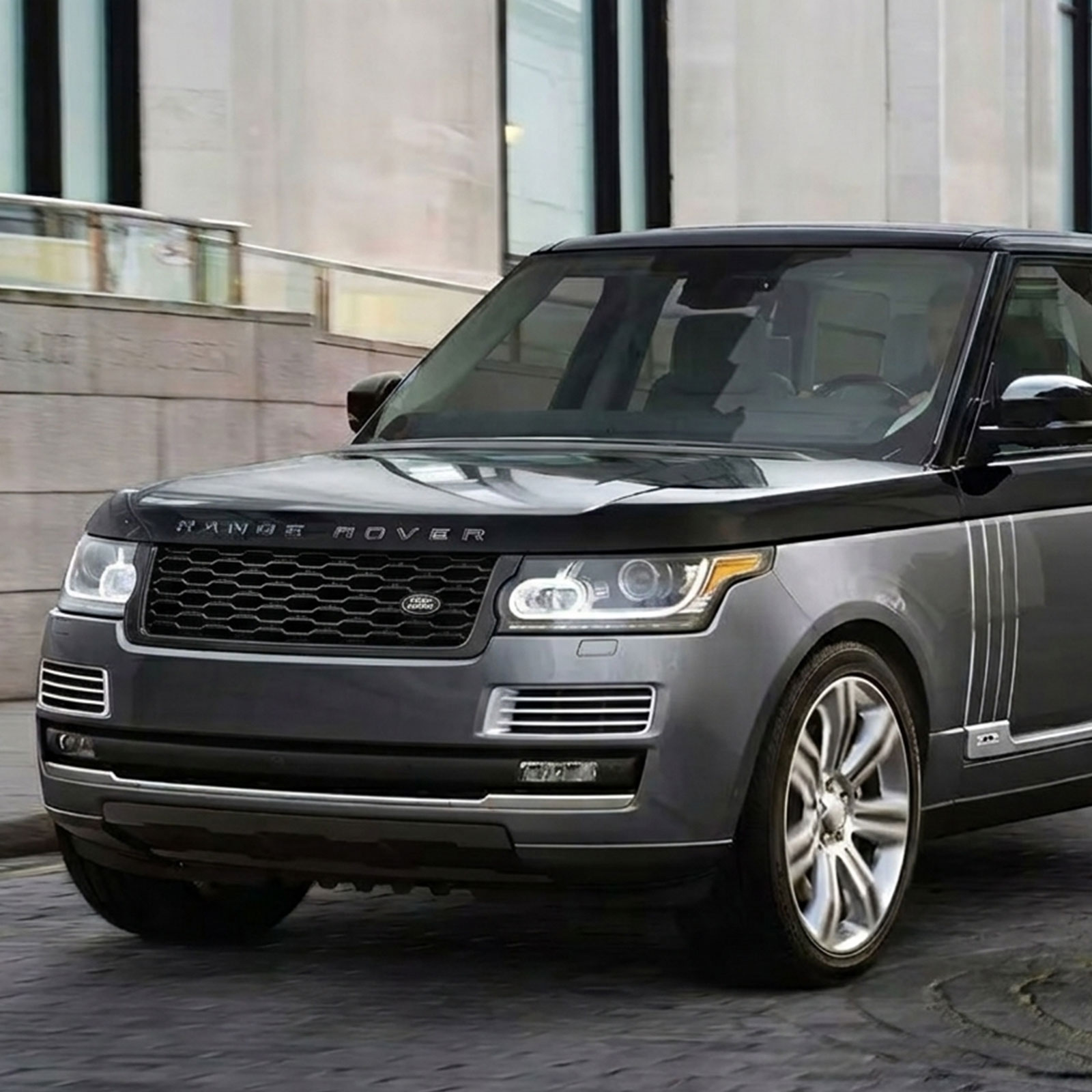 LAND ROVER GRILLE