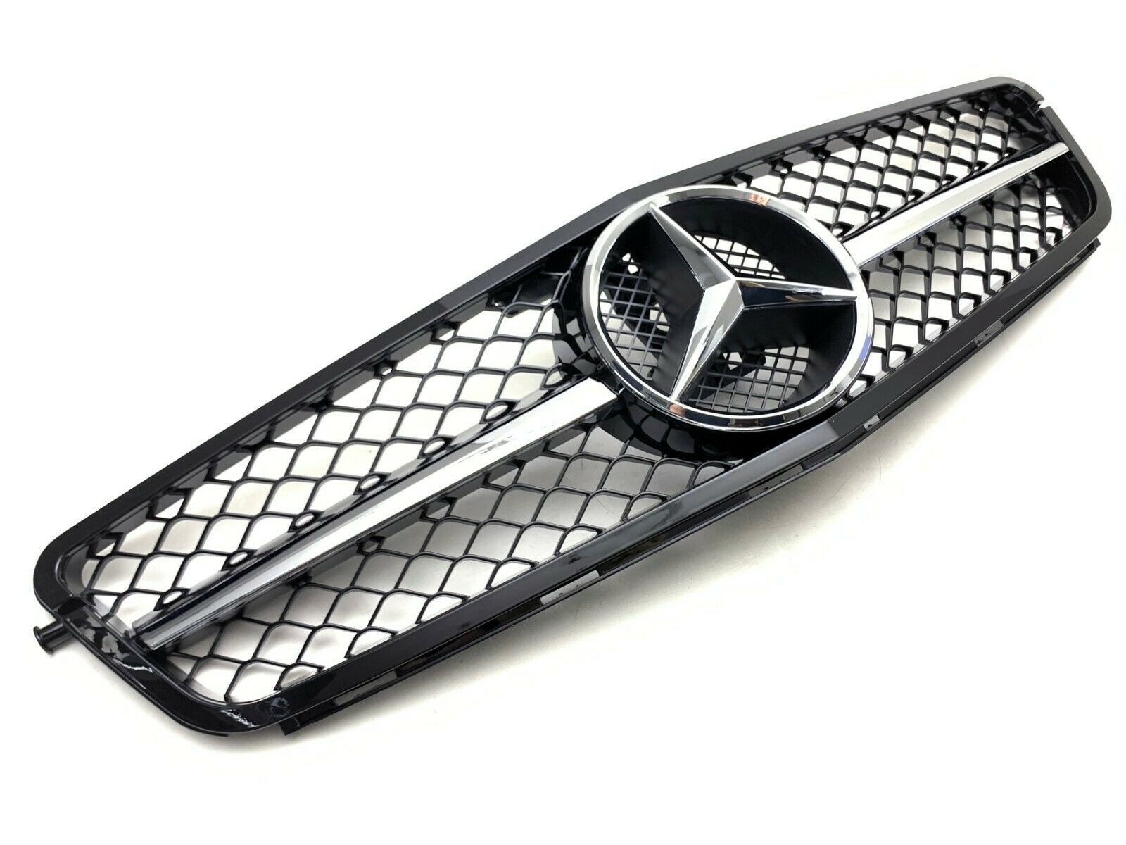 AMG Style Front Grill w/Badge For Mercedes Benz W204 C-CLASS C300 C350 2008-2013 Grille