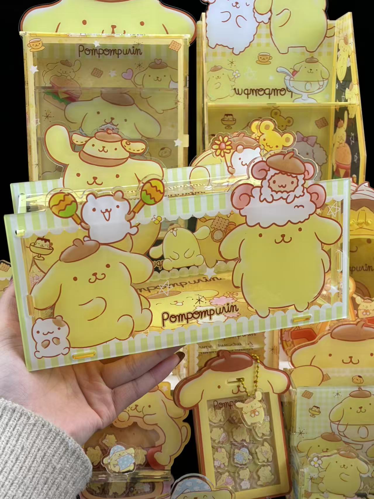 Pompompurin