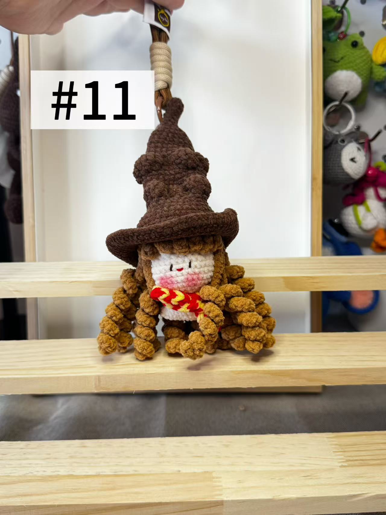 Hand-knitted series of small motors using pure hand-knitting techniques.