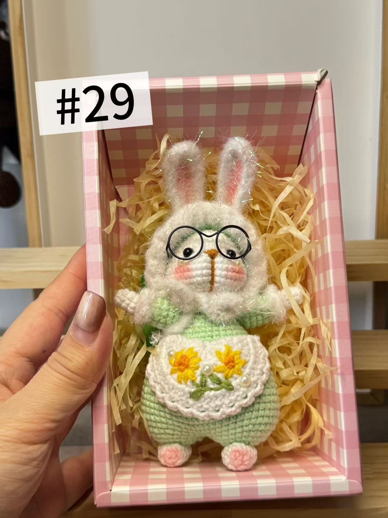 Hand-knitted series of small motors using pure hand-knitting techniques.