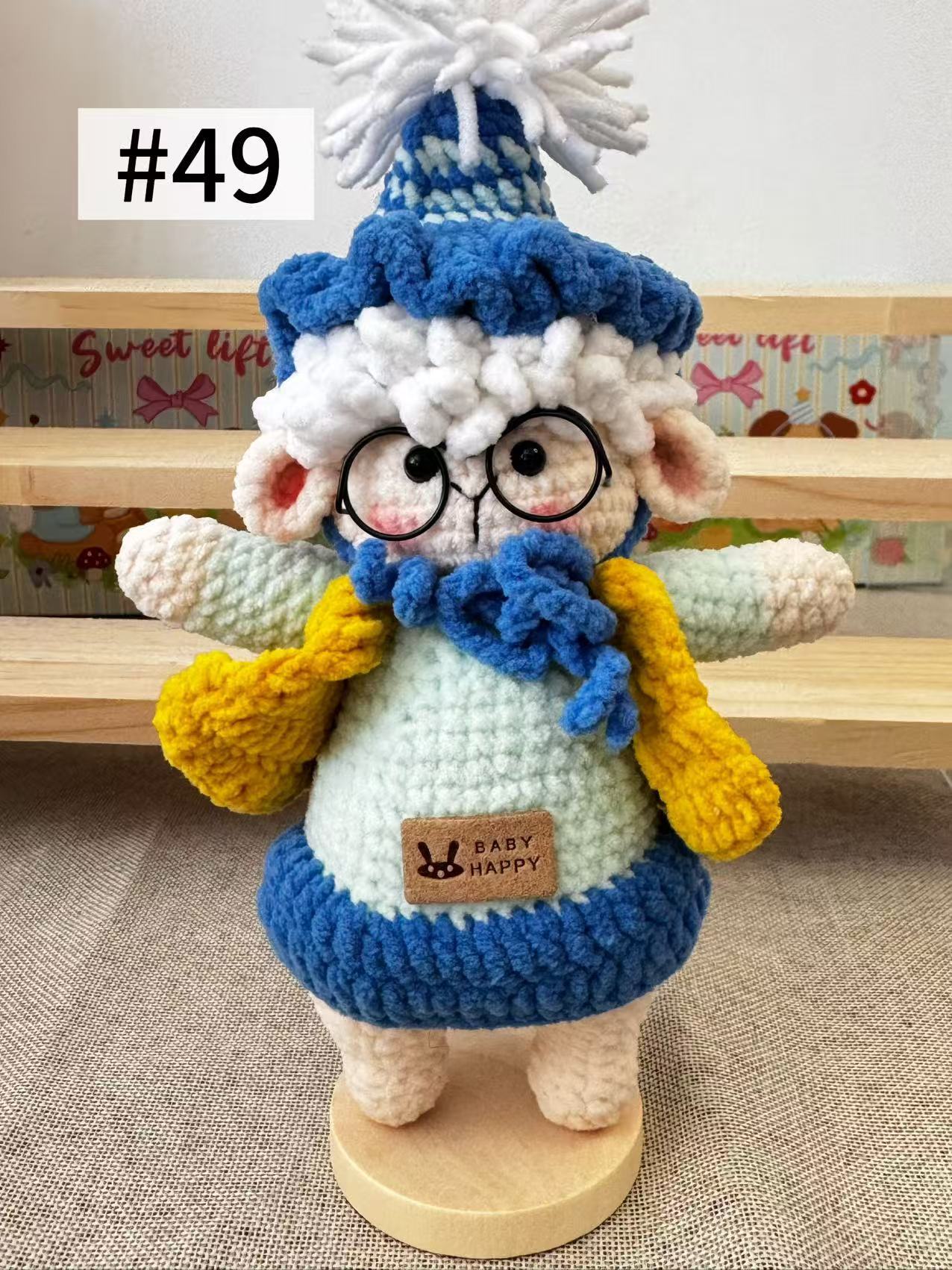 The “Crochet Stars” collection of hand-crocheted items is constantly being updated.