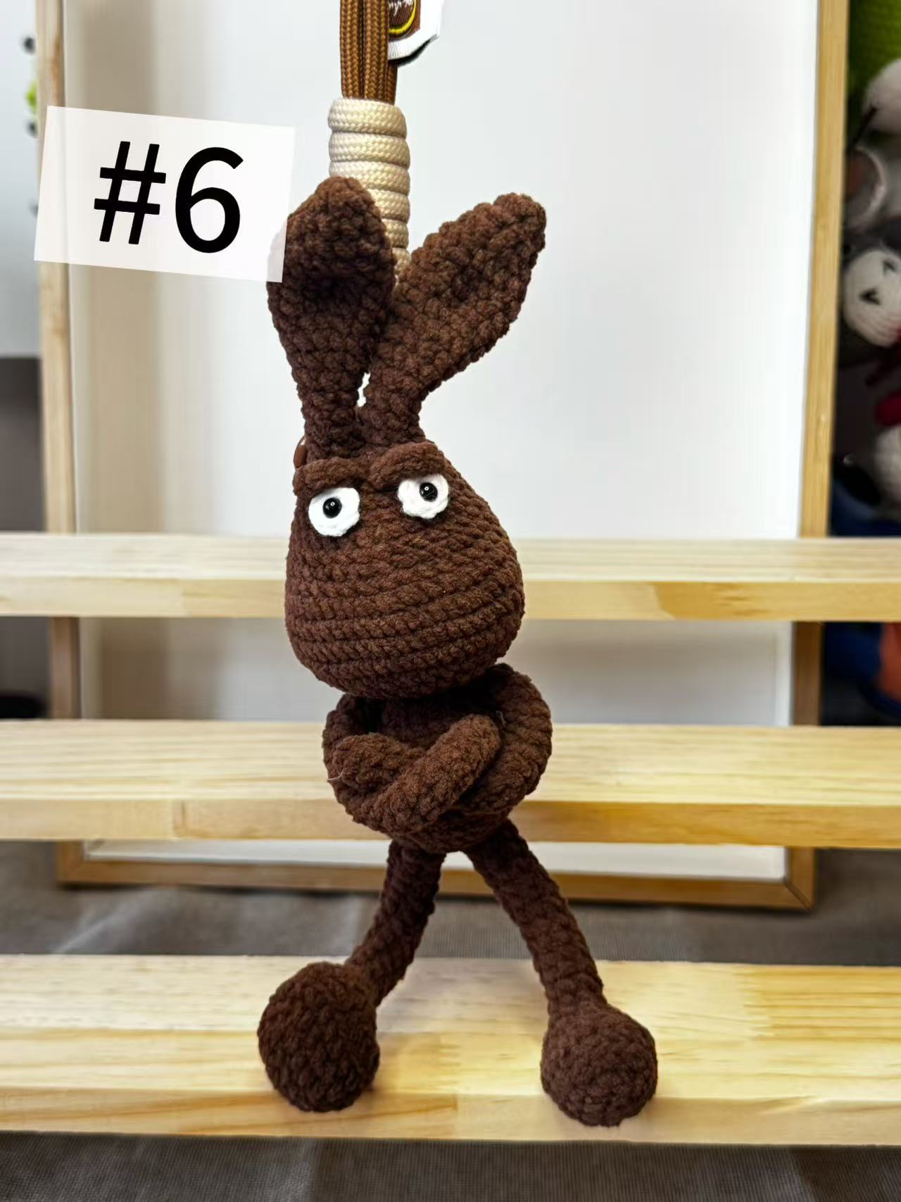 Hand-knitted series of small motors using pure hand-knitting techniques.