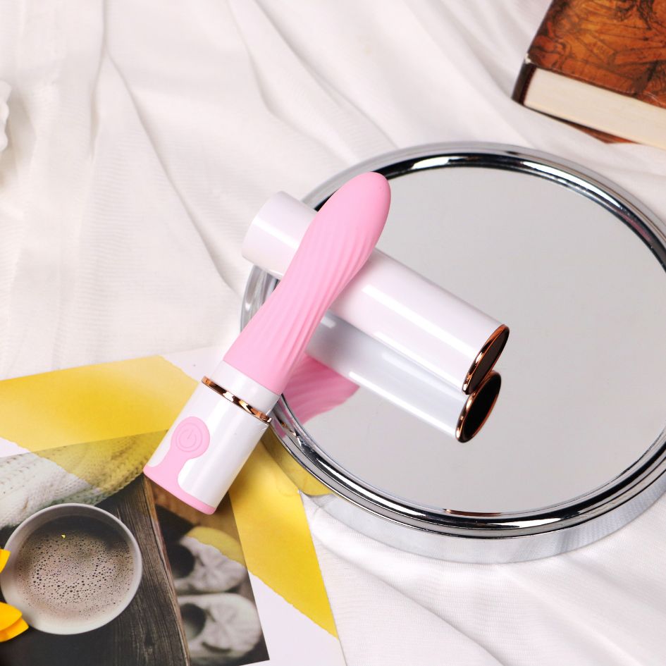 Hide & Play Lipstick Bullet Vibrator