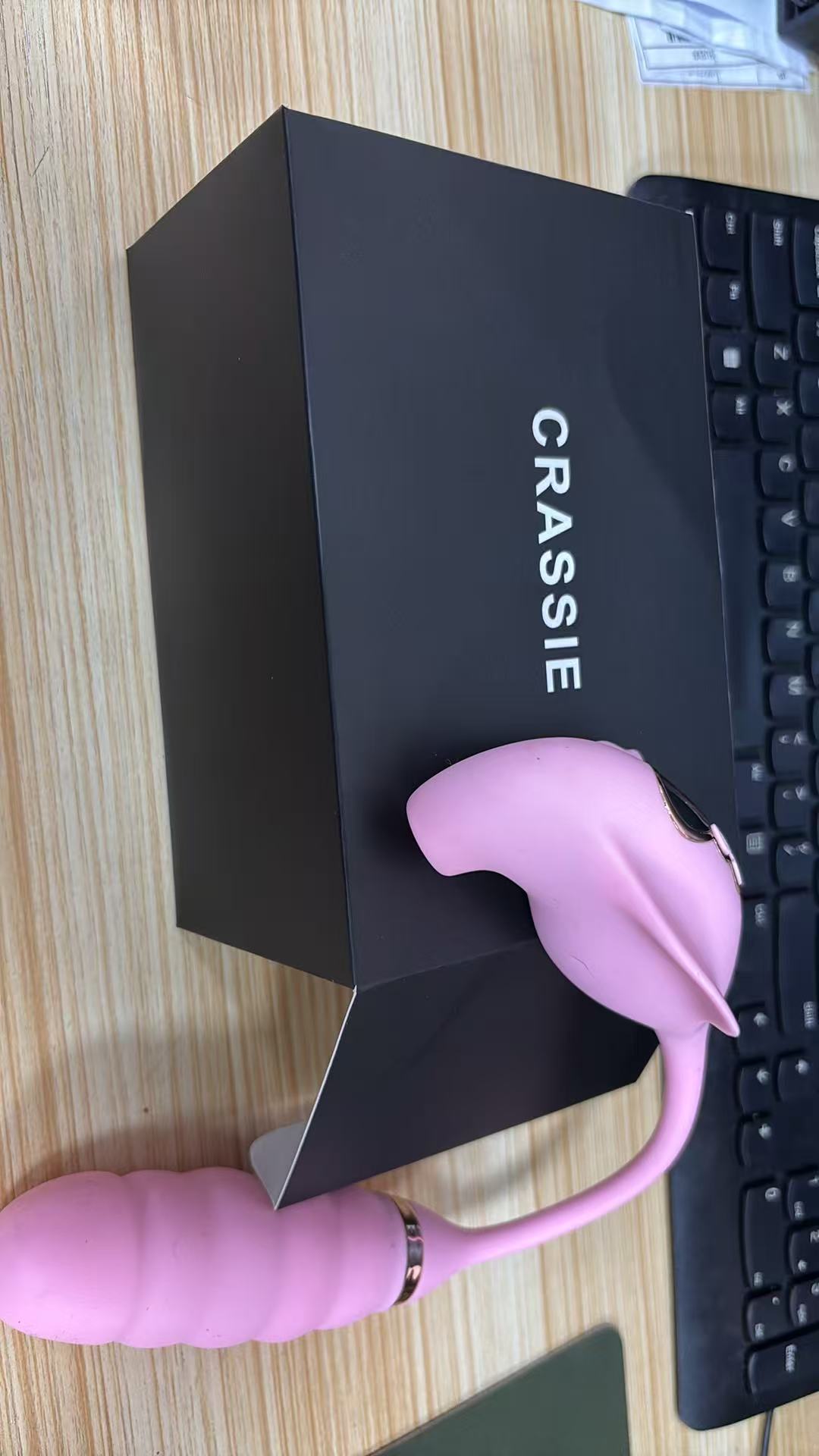 Manta Thrusting Vibrator | Clitoral Suction Stimulator