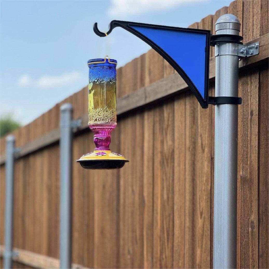 Domiple Hangs EZ Fence Post Hanger